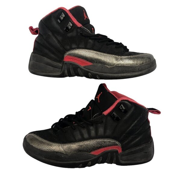 RARE 2012 Air Jordan 12 Retro Black Siren Red Size 8 - Picture 1 of 14